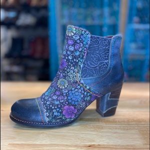 L’Artiste Melvina Boots